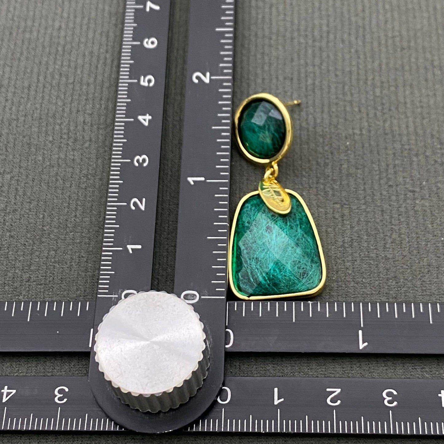 Vintage Crystal Inlaid 18K Golden Geometric Dangle Earrings
