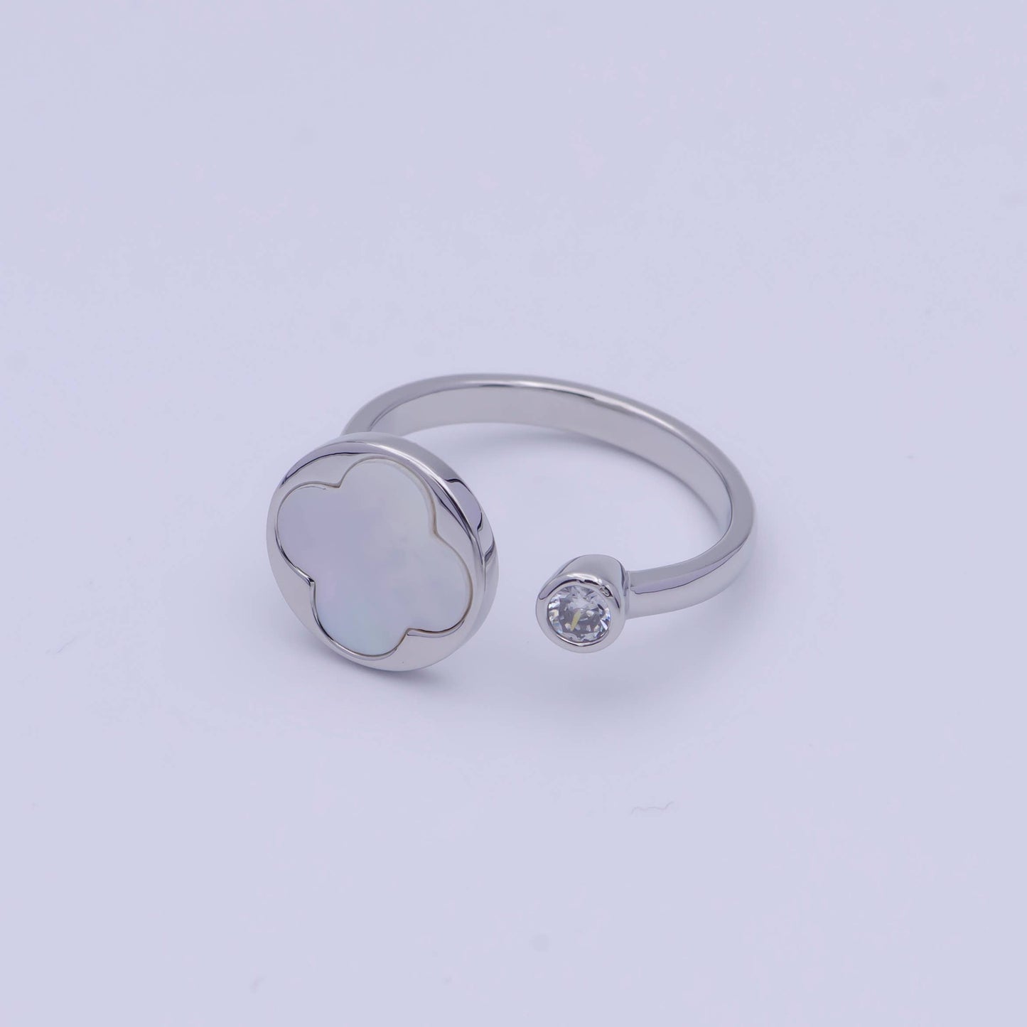 Elegant White Clover Enamel Silver Minimalist Ring