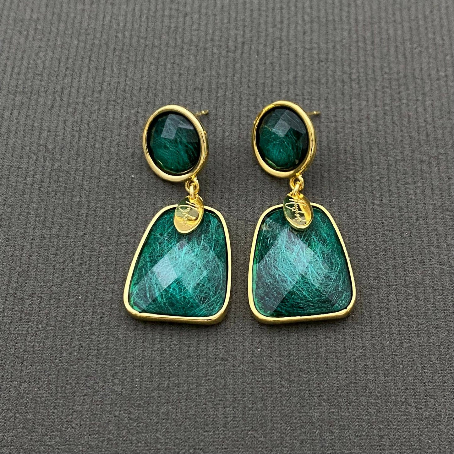 Vintage Crystal Inlaid 18K Golden Geometric Dangle Earrings