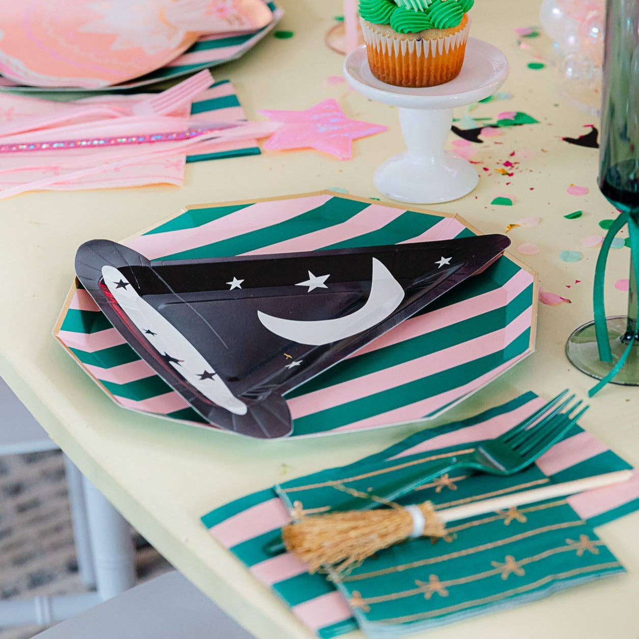 PINK & GREEN SIGNATURE CABANA STRIPE GUEST TOWELS