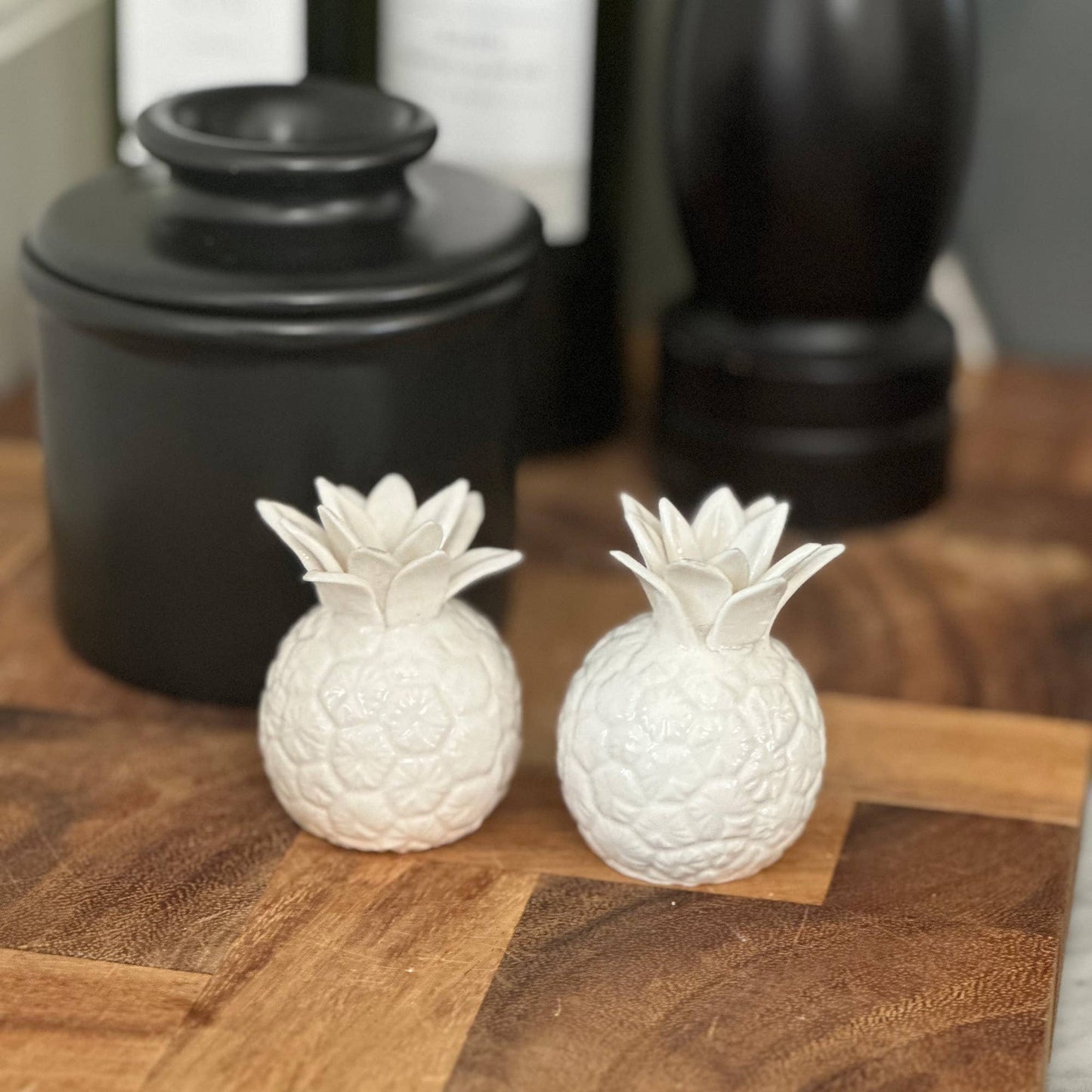 Pineapple Mini Salt and Pepper Shakers, Set of 2