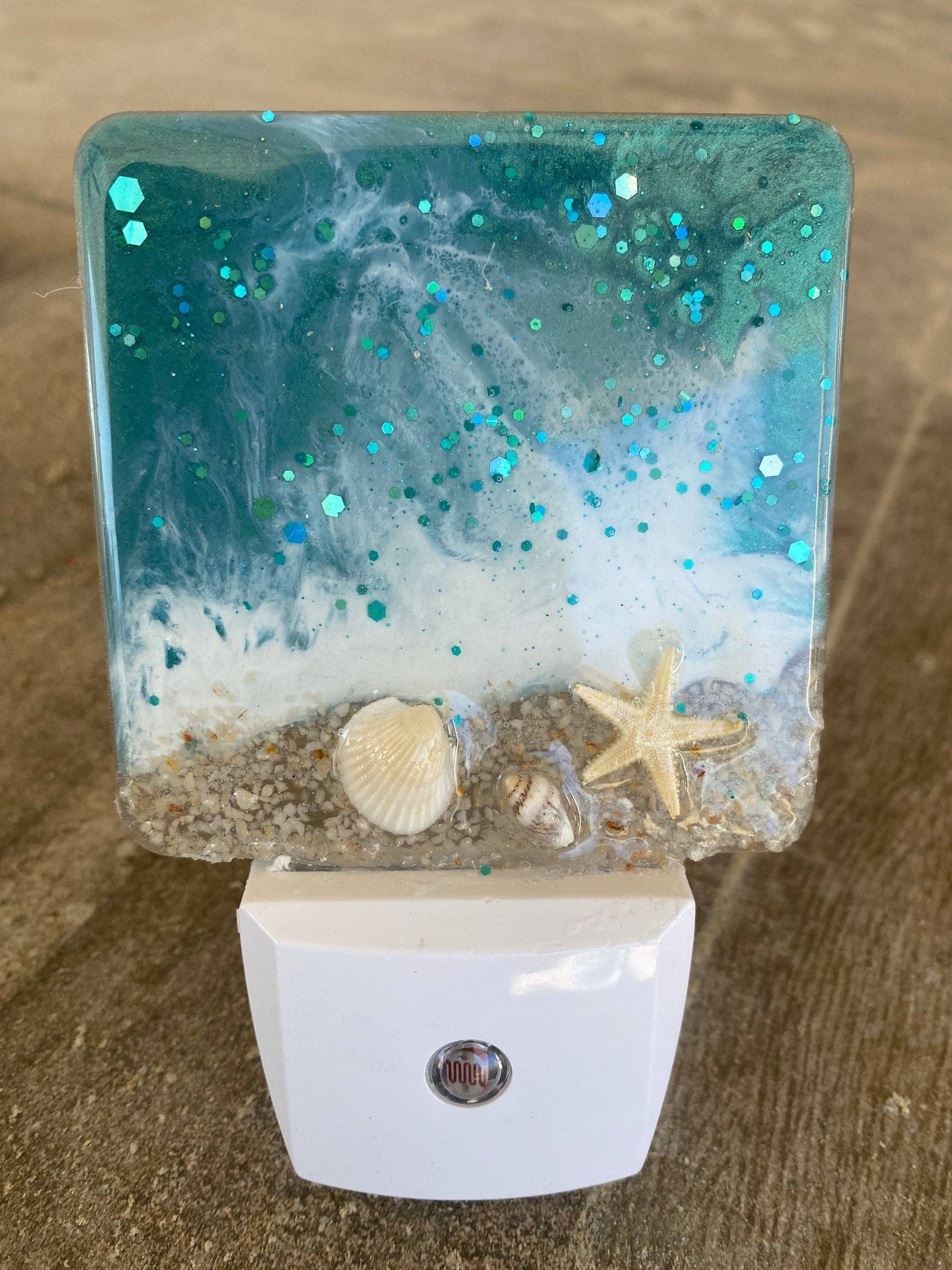 COASTAL Night Light- OCEAN waves with Beach