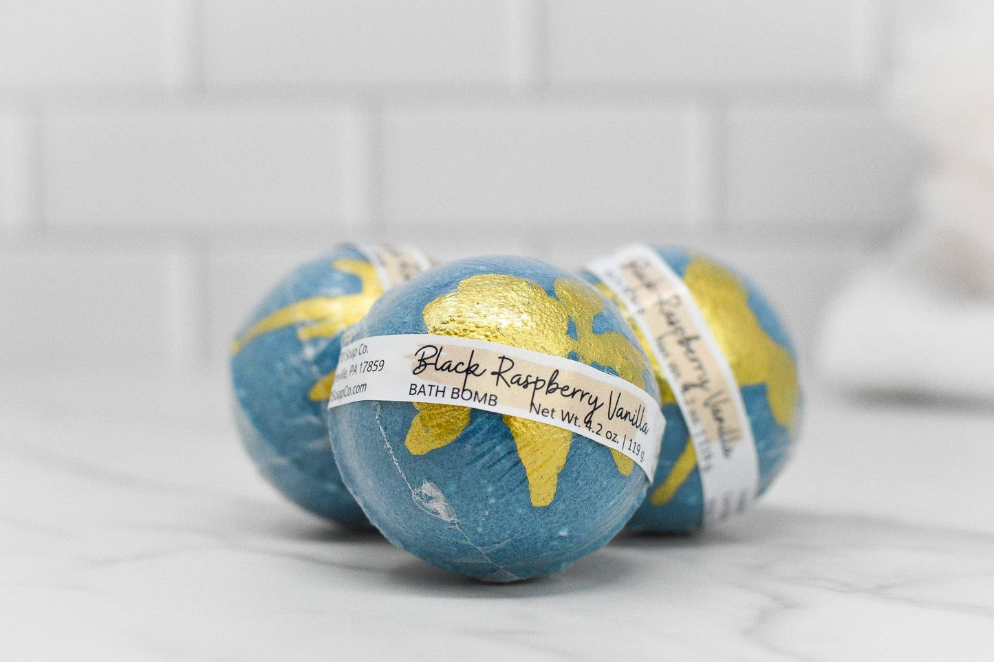 Black Raspberry Vanilla - Teal Bath Bomb