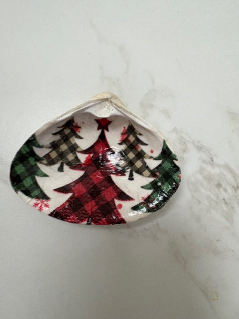 Christmas Clam trinket shell