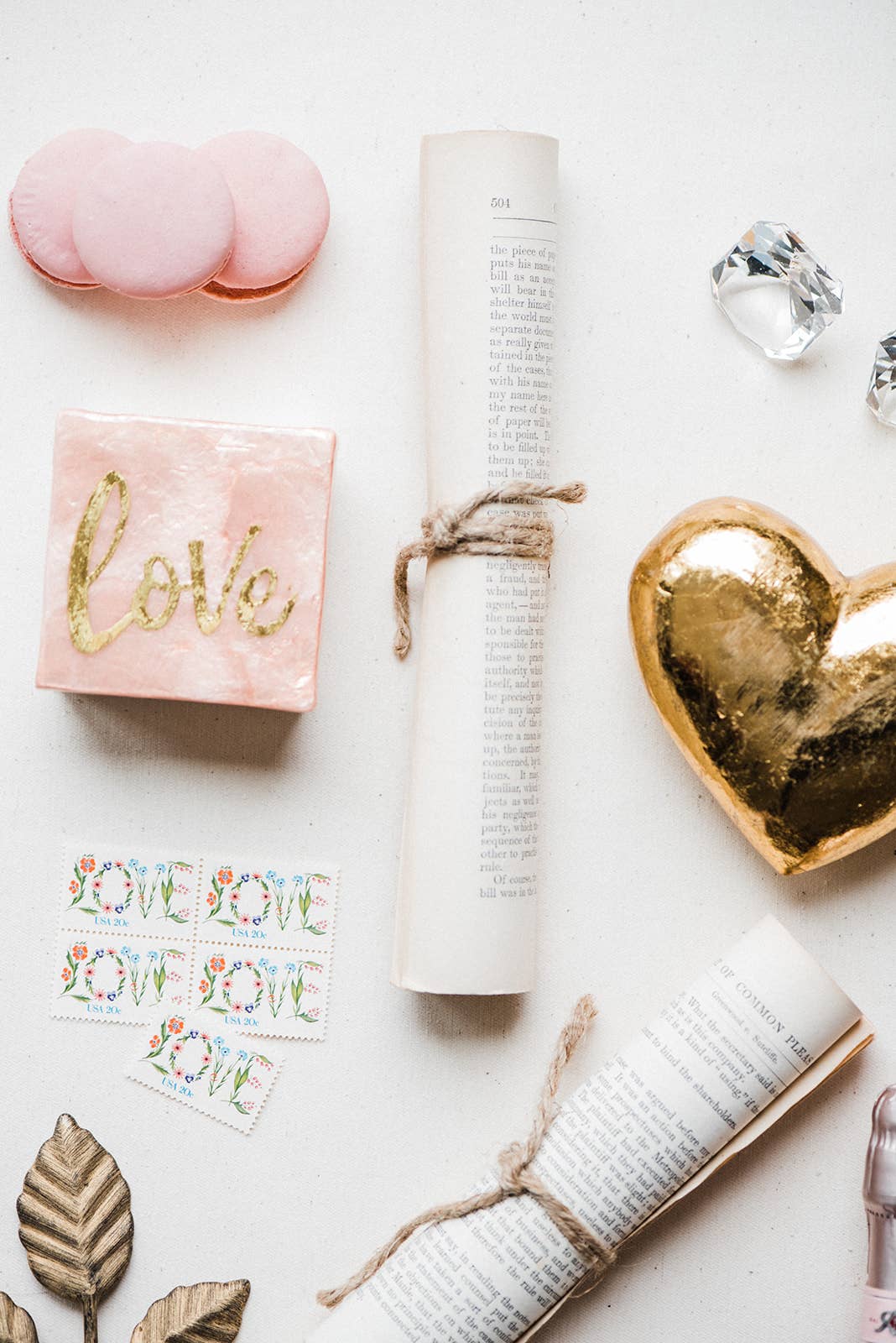 3" Capiz Box - LOVE in Gold/Pink