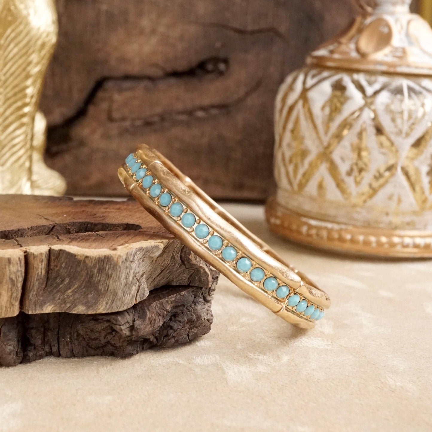 Minimalist Crystal & Pearl Bangle Bracelet – Brushed Gold