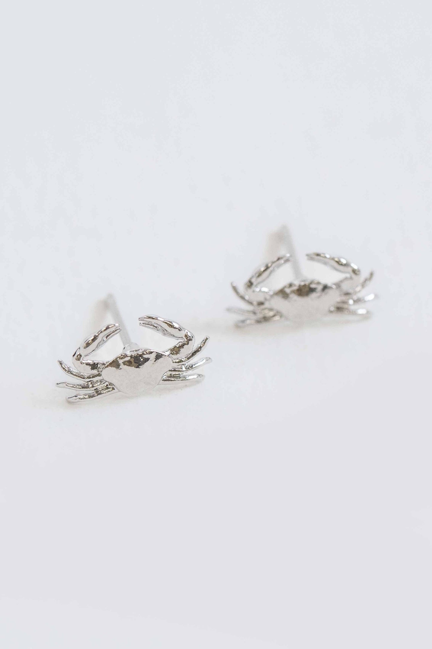 Bay Crab Earrings | Silver