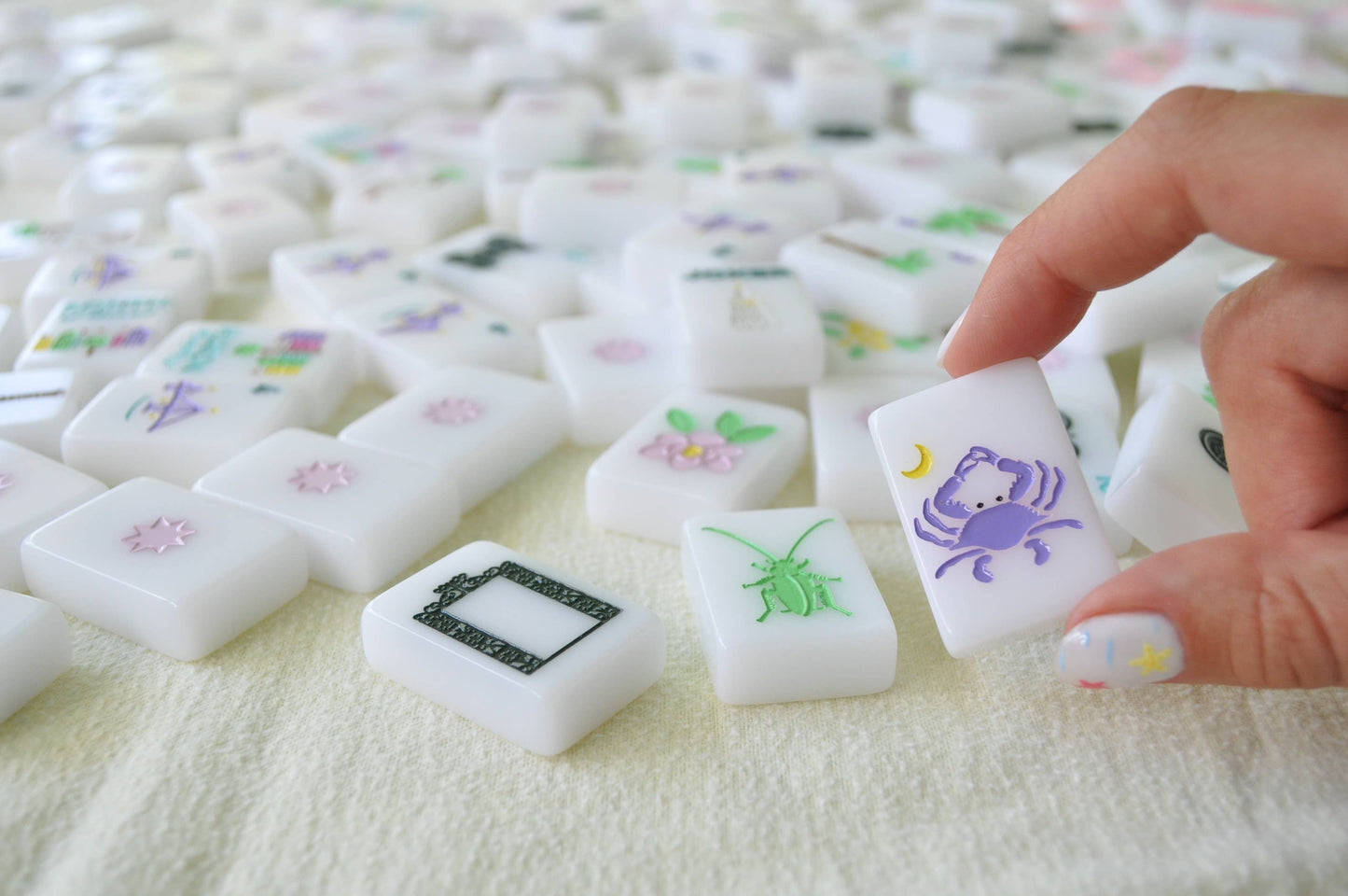 "Charleston Tiles" Mahjong Set