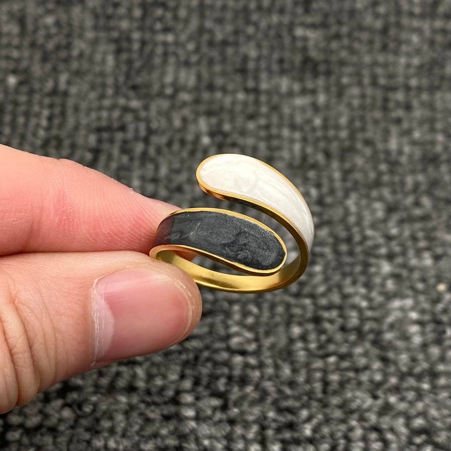 Two Tone Enamel 18K Gold Plated Stainless Steel Adjustable Ring