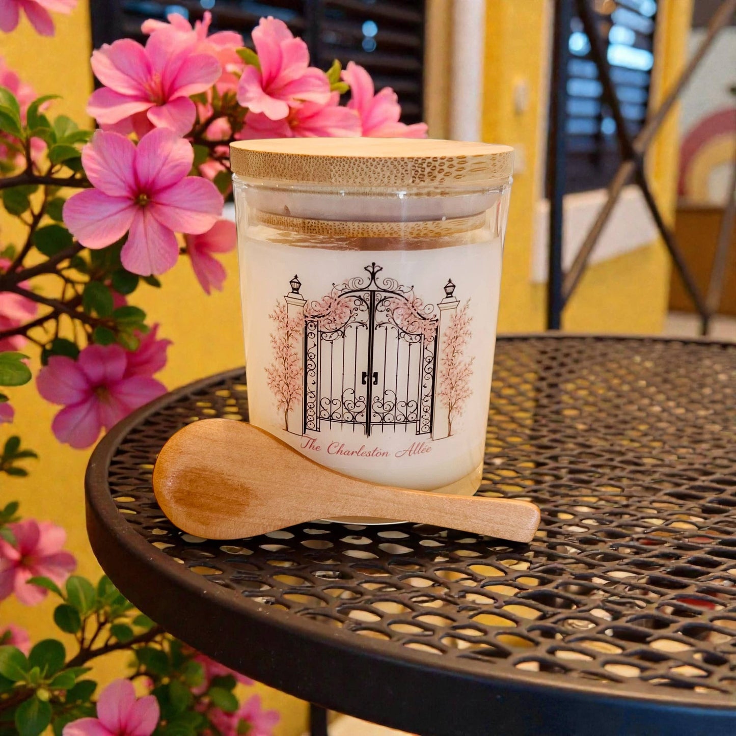 The Charleston Allée Lotion Candle