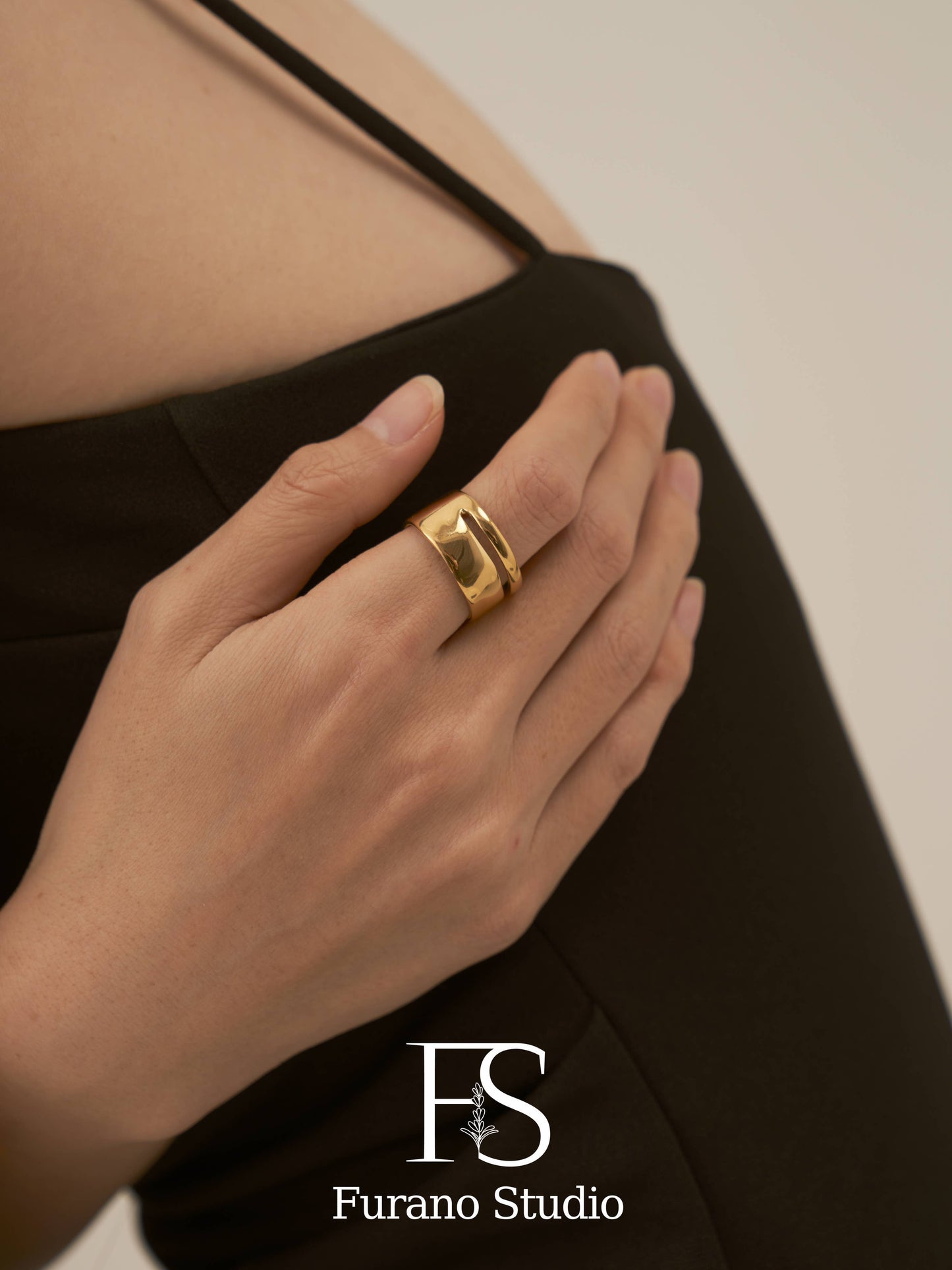 18K Gold Chunky Double Band Ring