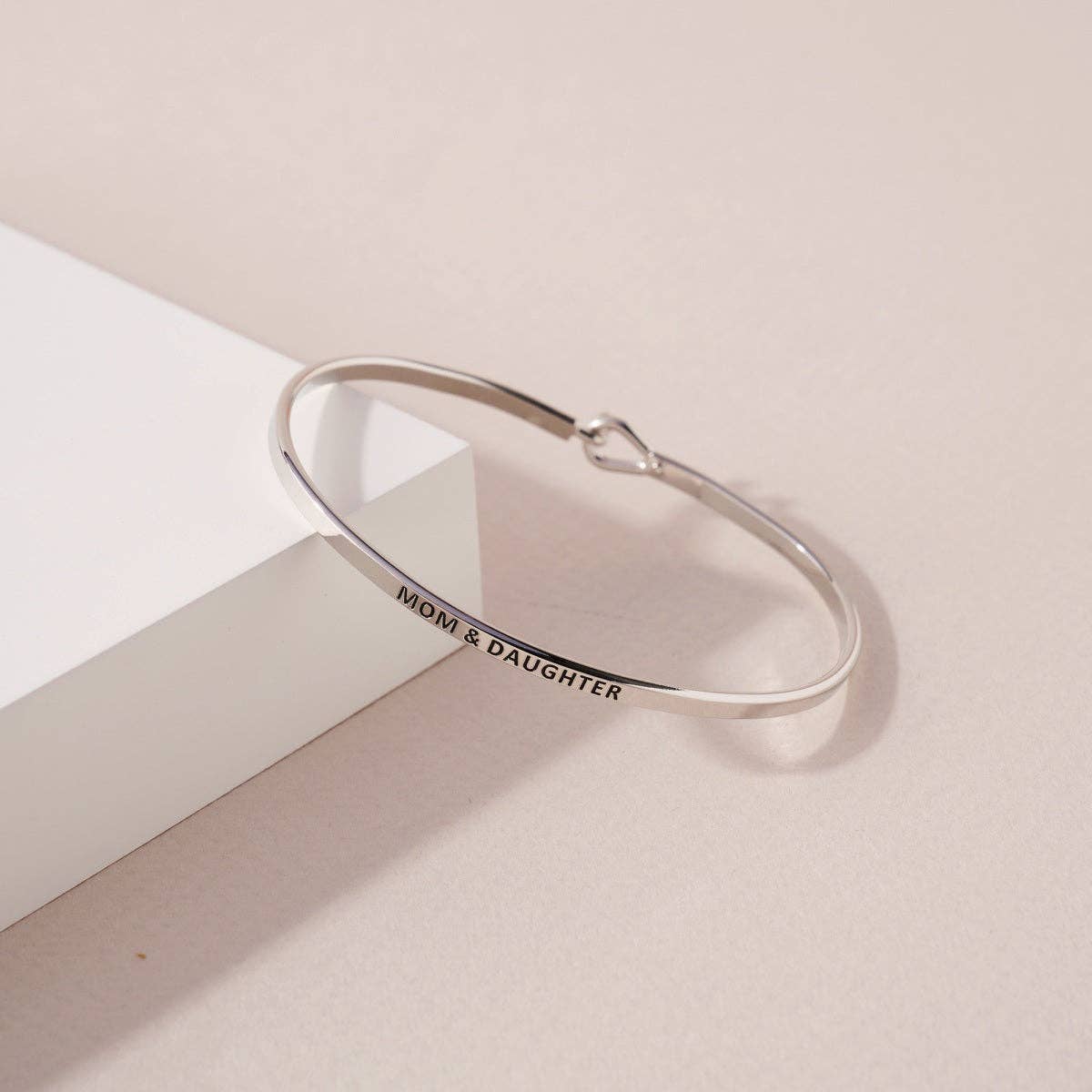 MOM AND DAUGHTER Inspirational Lasso Bracelet Bangle Bracelet