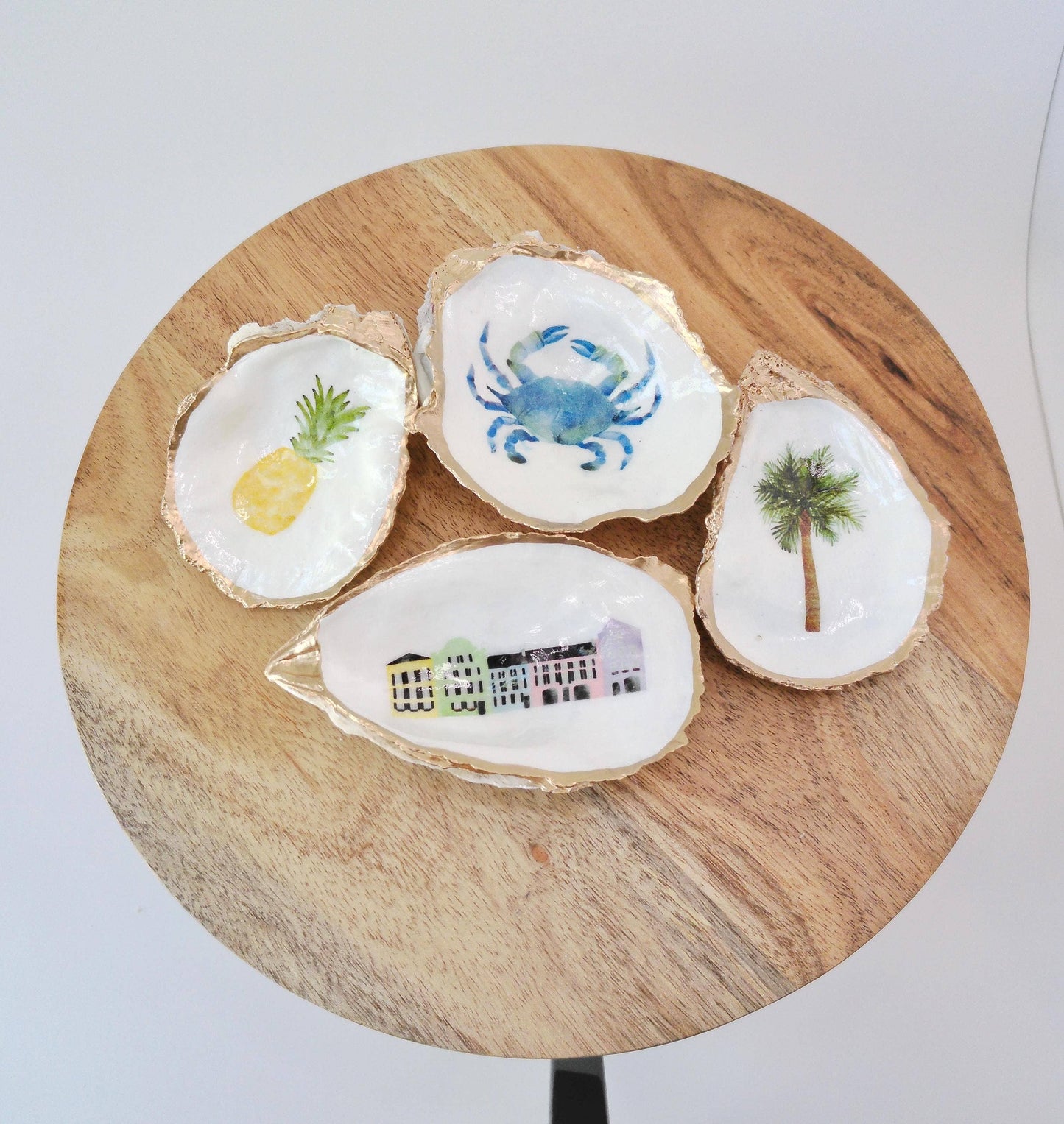 Charleston SC Inspired Oyster Wine Topper ~ Ravenel Bridge or Rainbow Row