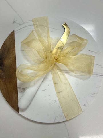 Marble Round Board and Knife