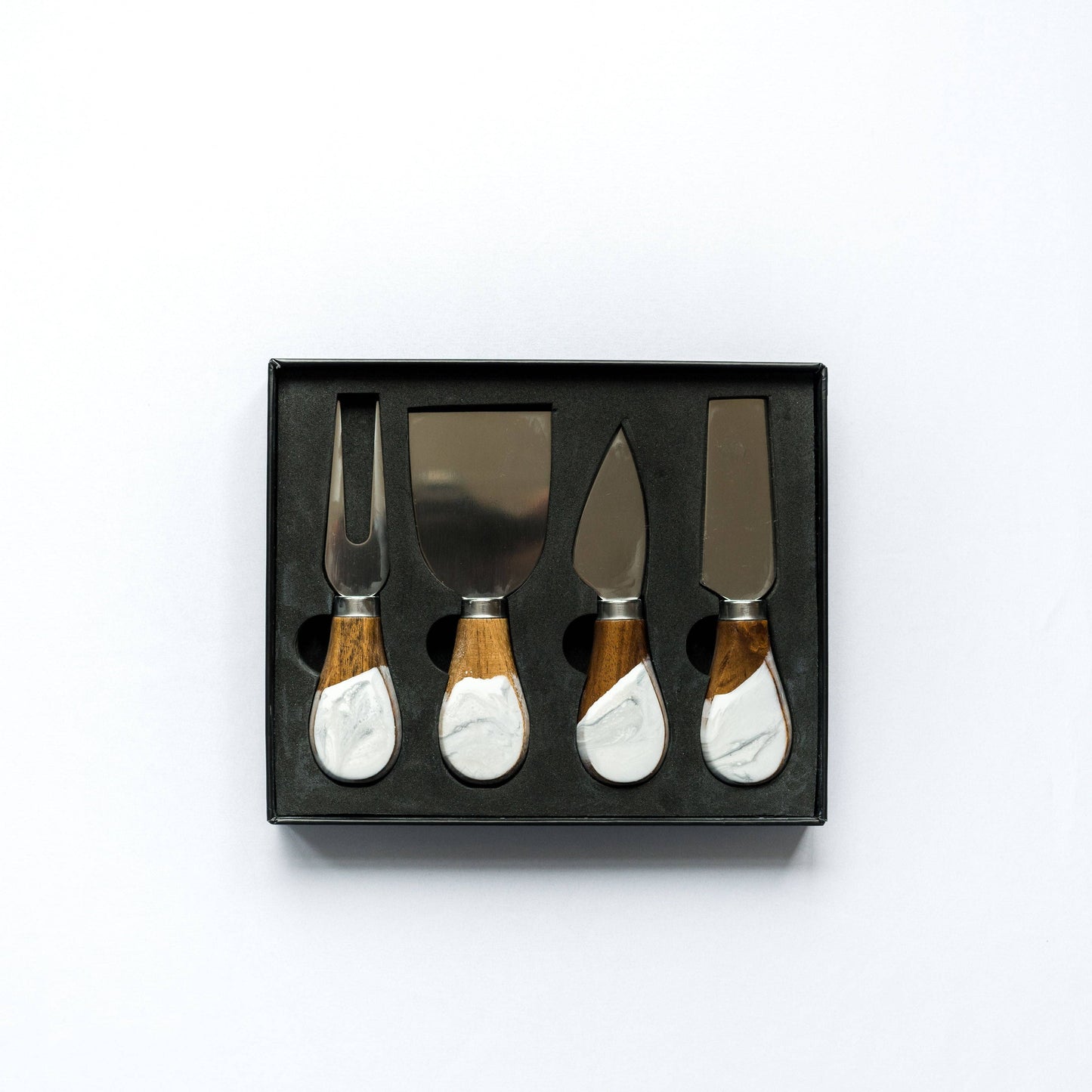 NEW! Resin Coated Cheese Knife Set