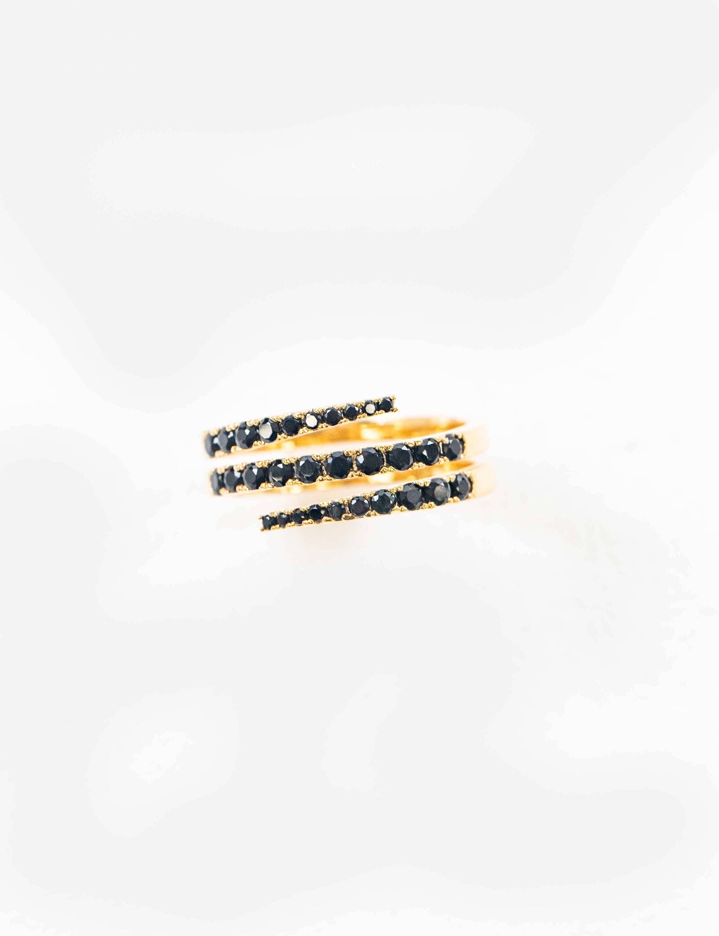 Stone Twist Adjustable Ring | Black