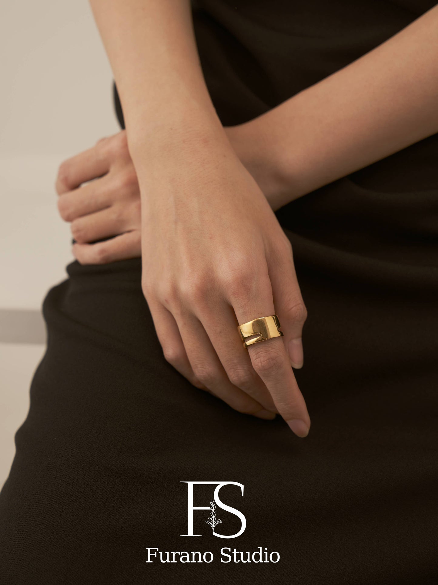 18K Gold Chunky Double Band Ring