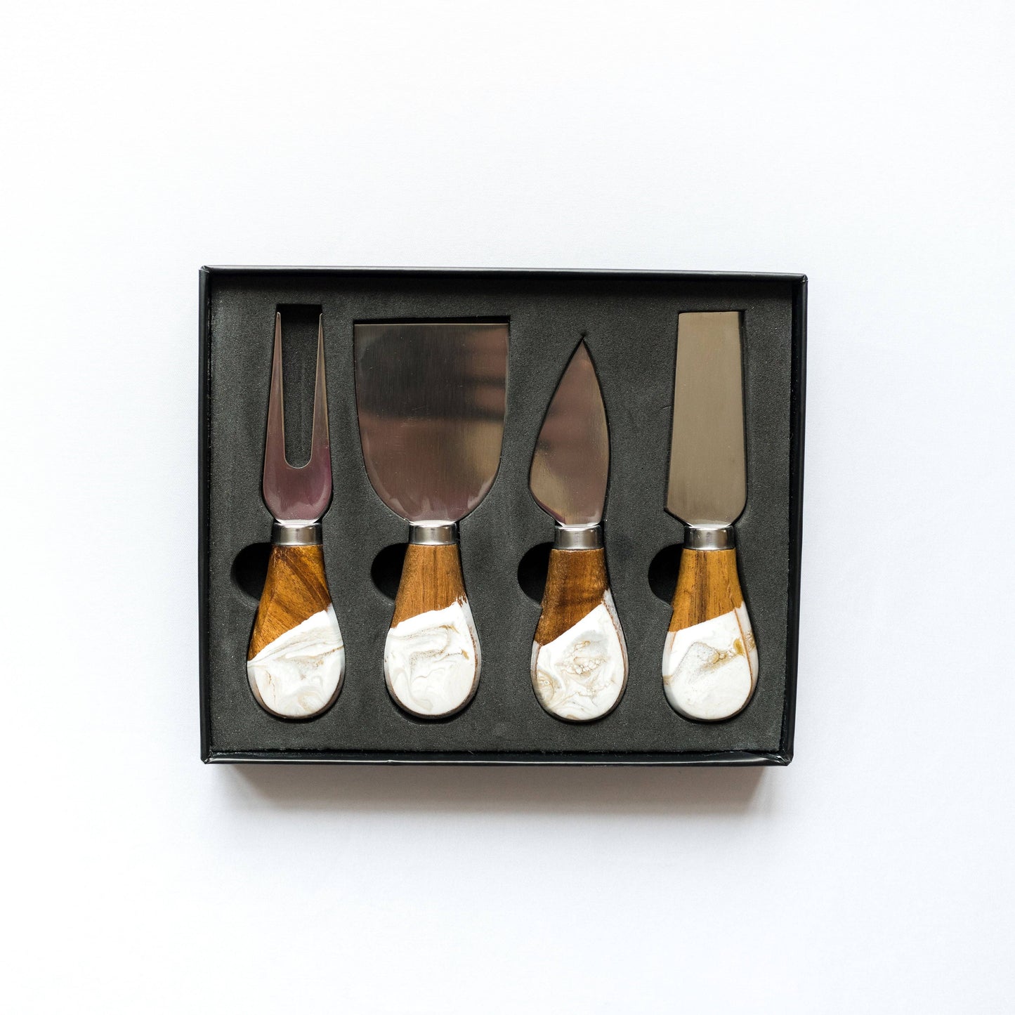 NEW! Resin Coated Cheese Knife Set