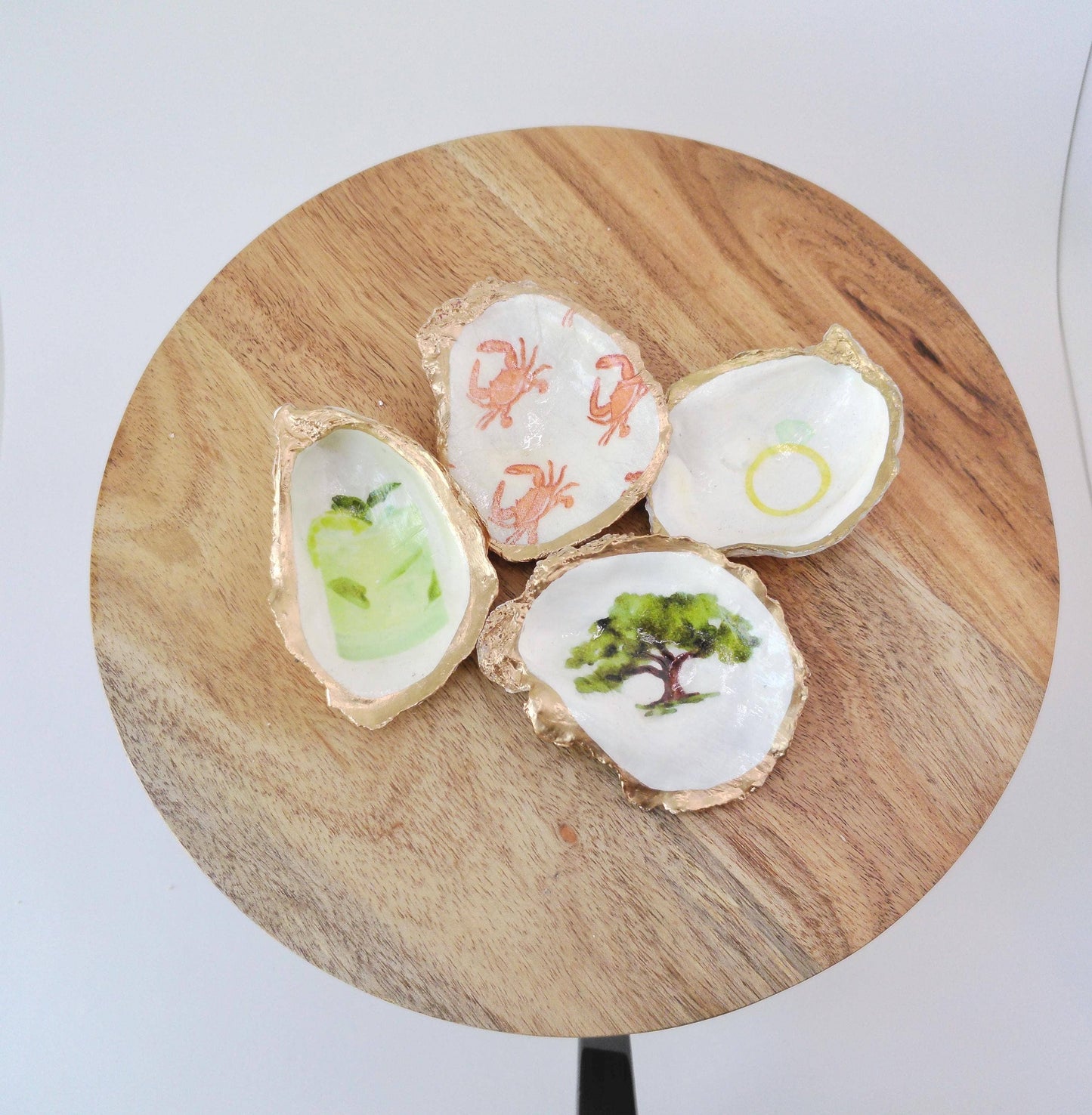 Charleston SC Inspired Oyster Wine Topper ~ Ravenel Bridge or Rainbow Row