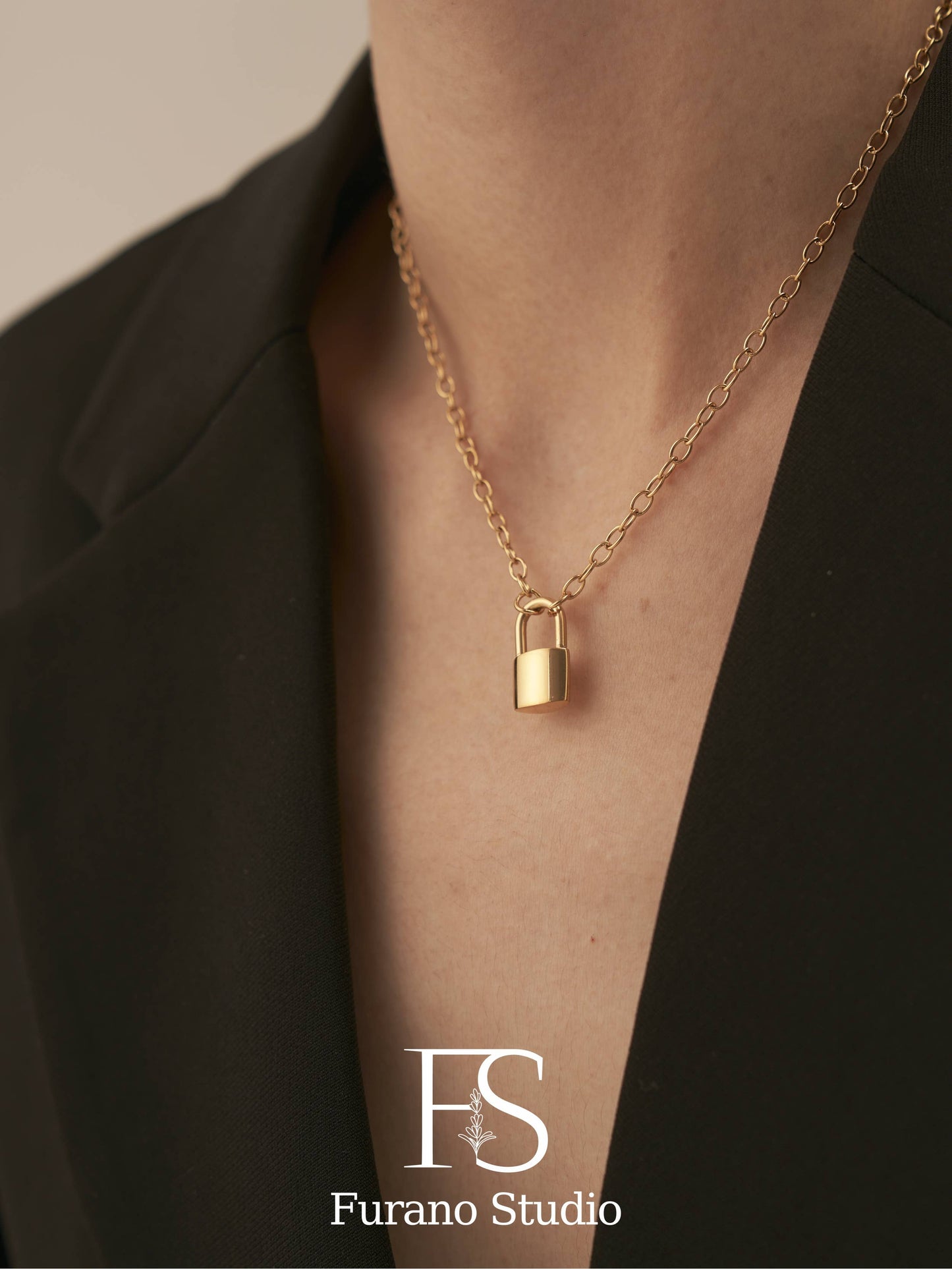 18K Gold Filled Lock Pendant necklace