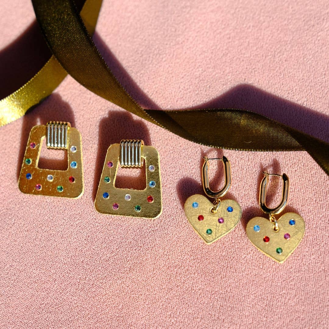 Vintage Gold Jeweled Quinn