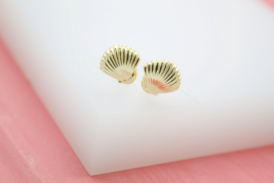 18K Gold Filled Sea Clam Shell Stud Earrings ~ Water Resistant