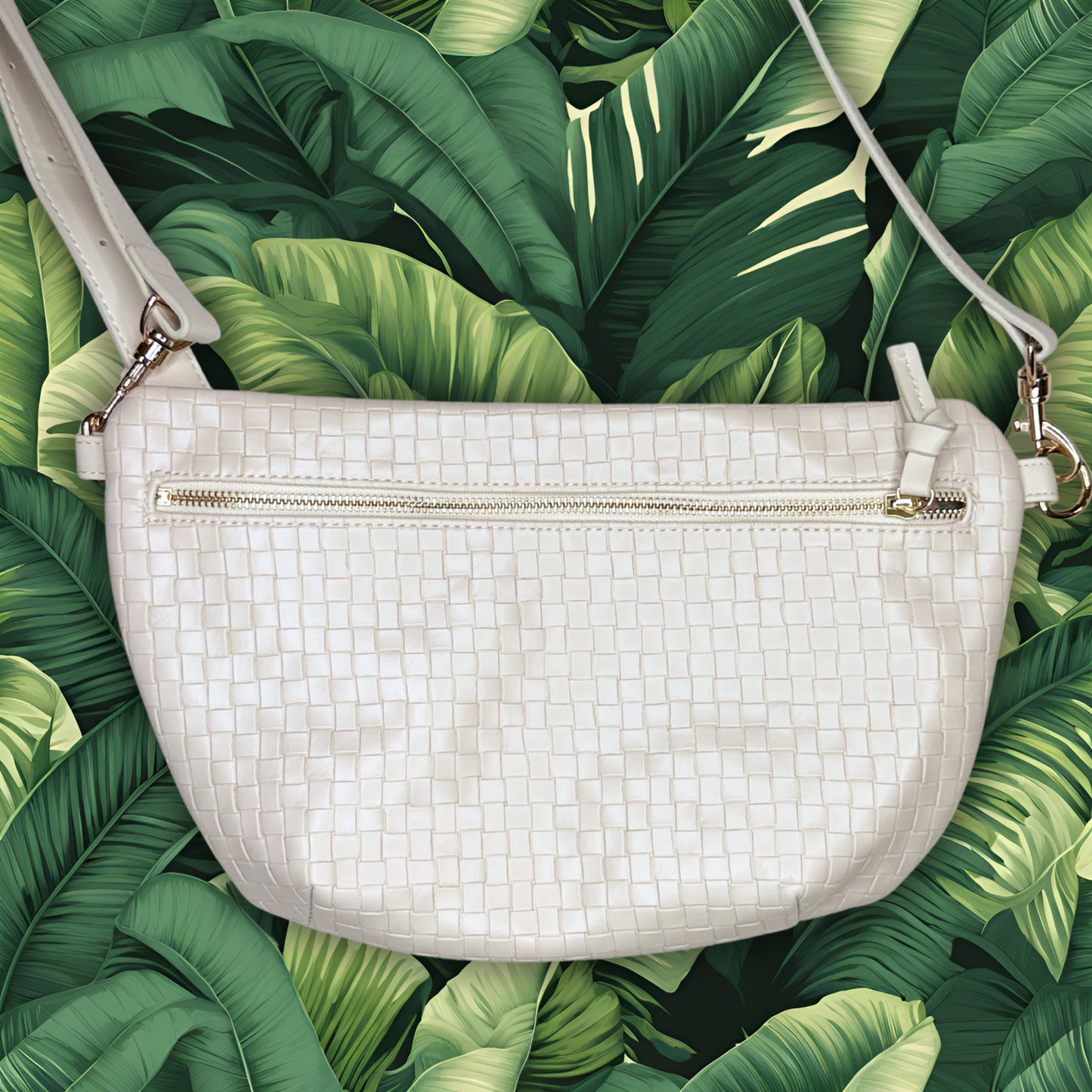 Meeting Crossbody- Warm White