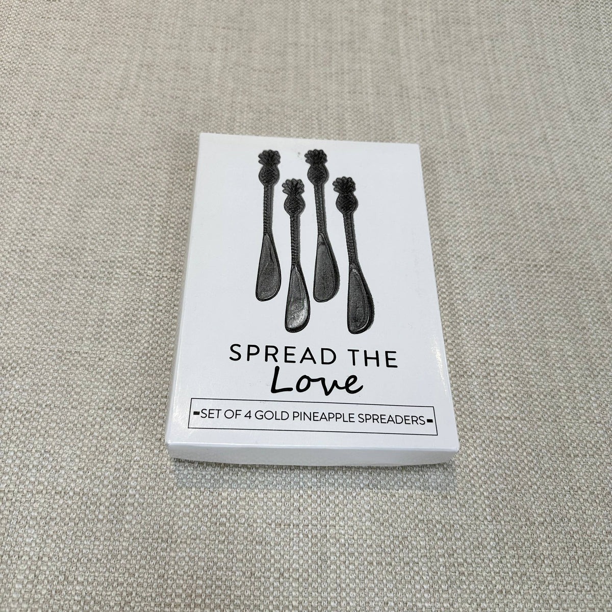Golden Pineapple Spreaders Set of 4
