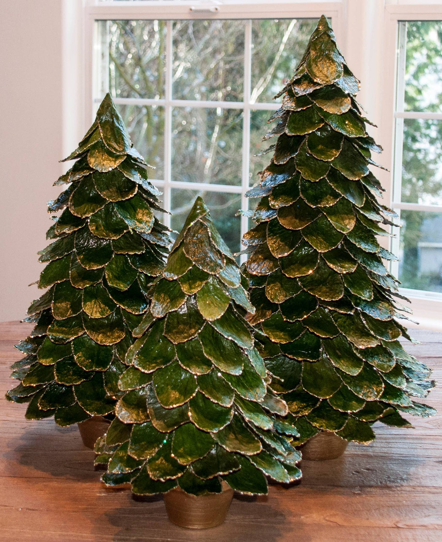 Potted Butterfly Leaf Cone Tree (Green/Gold)
