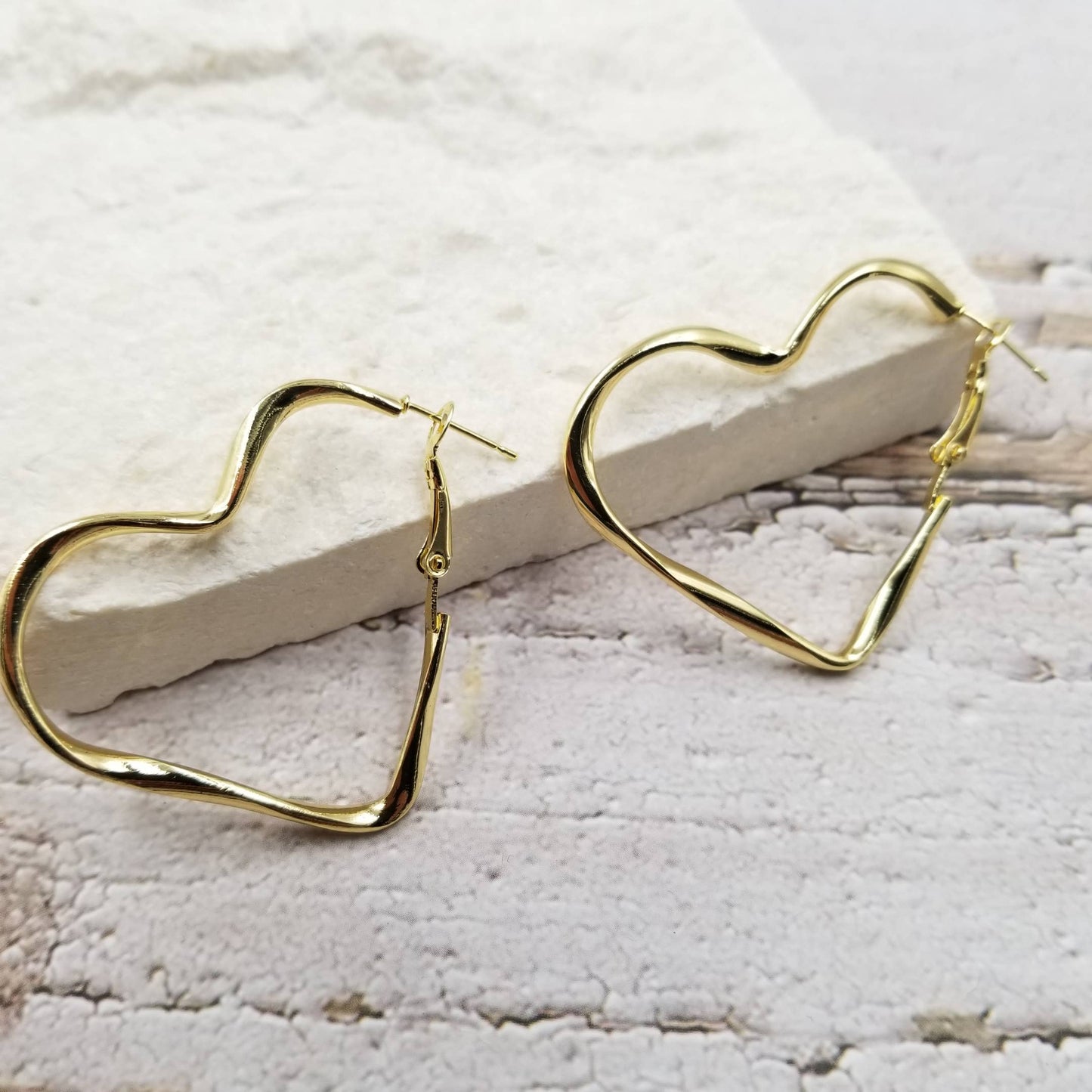 Large Rock Heart Studs | Gold & Silver