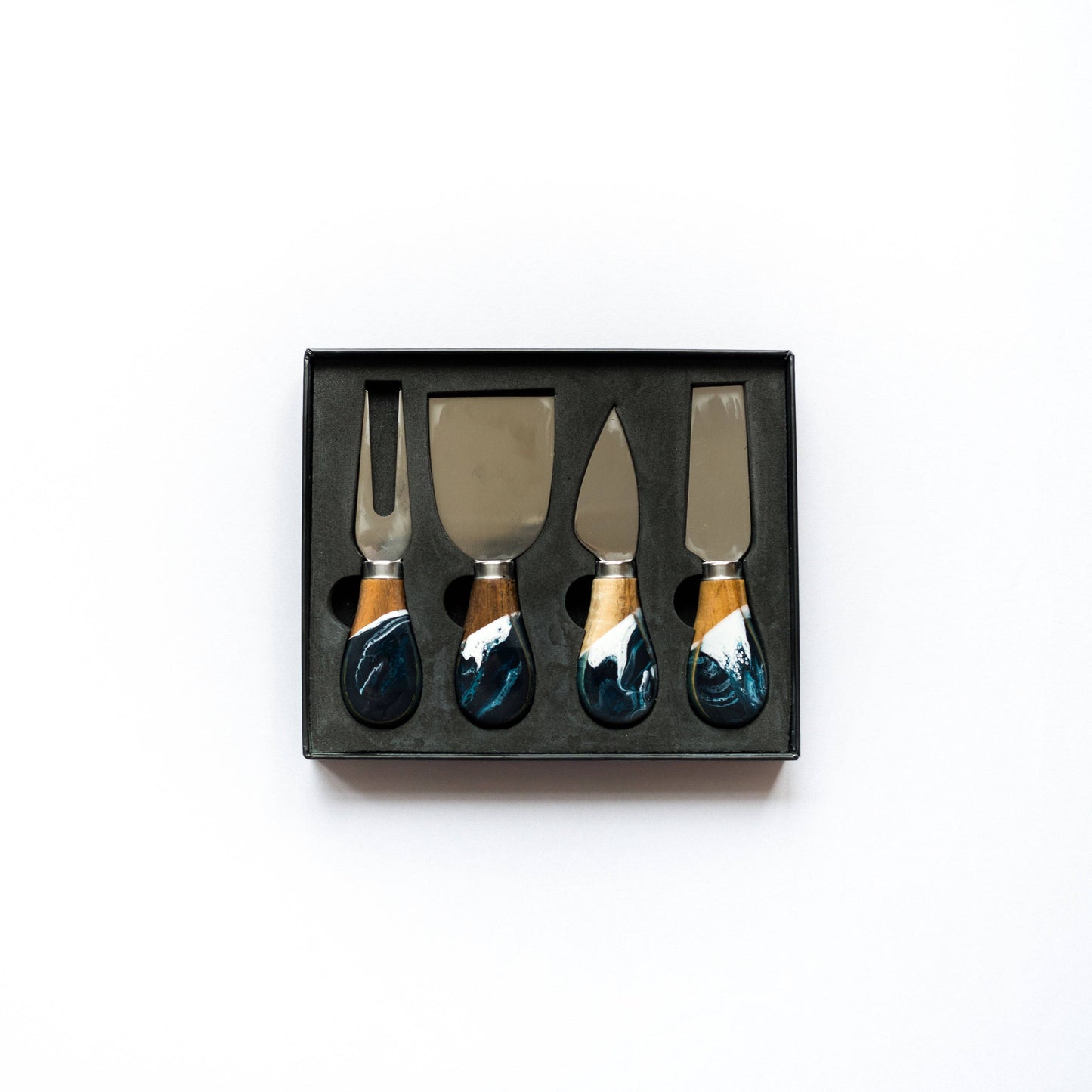 NEW! Resin Coated Cheese Knife Set