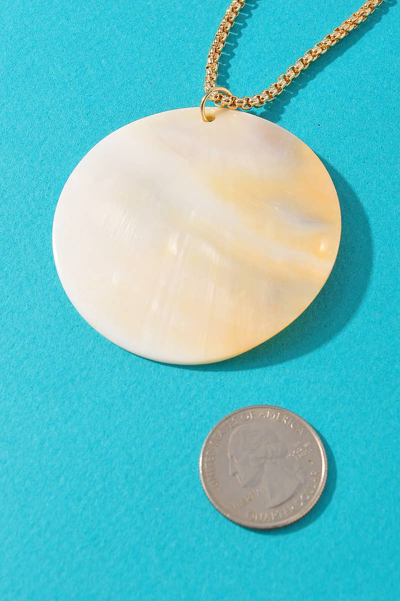 Mother of Pearl Disc Pendant Necklace