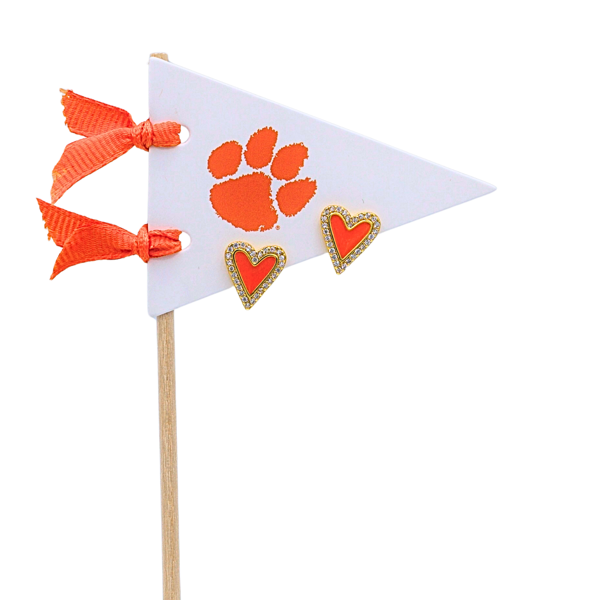 E205 - Cle : Clemson University Heart Studs on Logo Pennant Flag