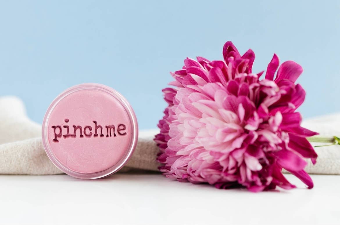 Pinch Me Therapy Dough Bumbleberry