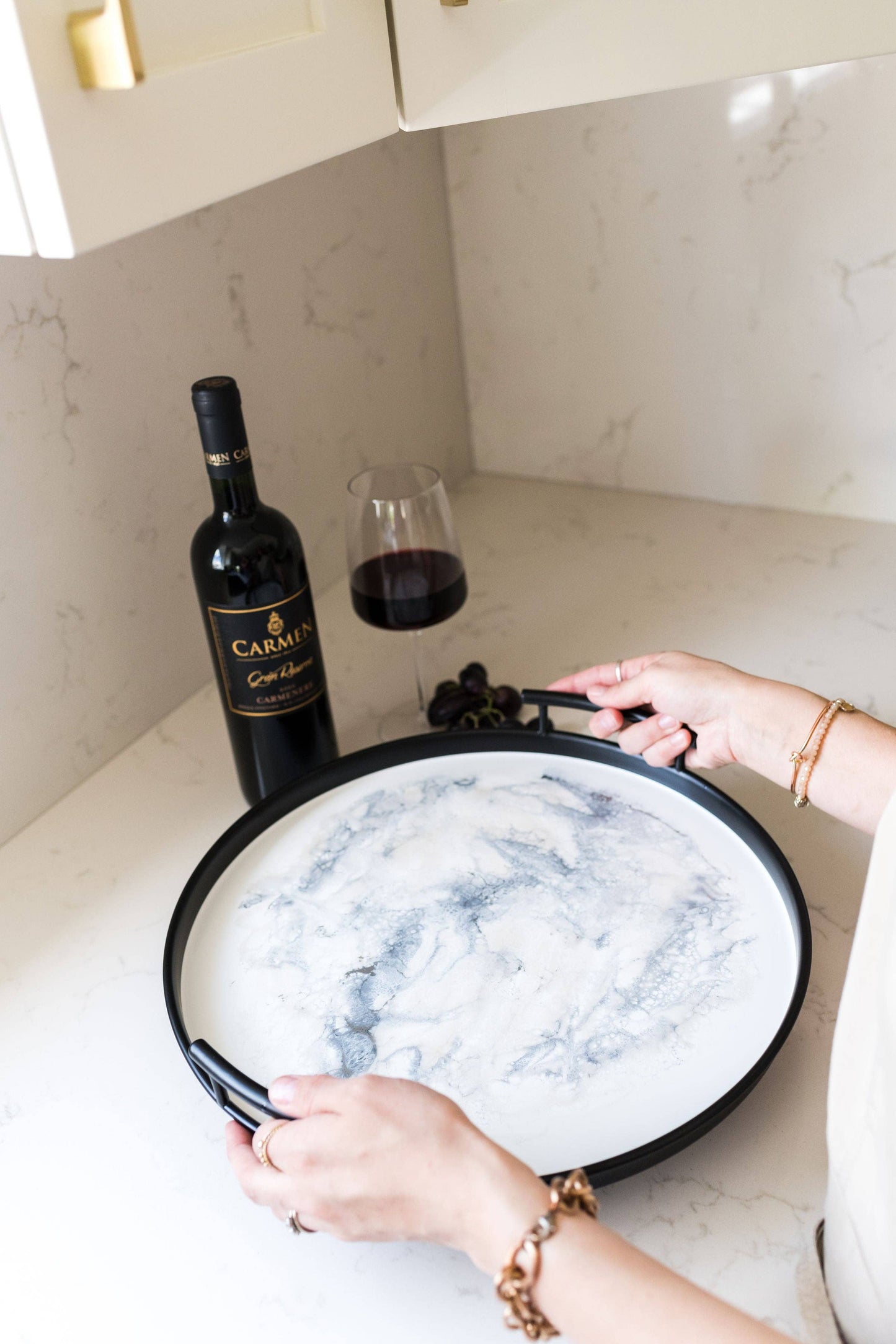 Resin Black Round Tray