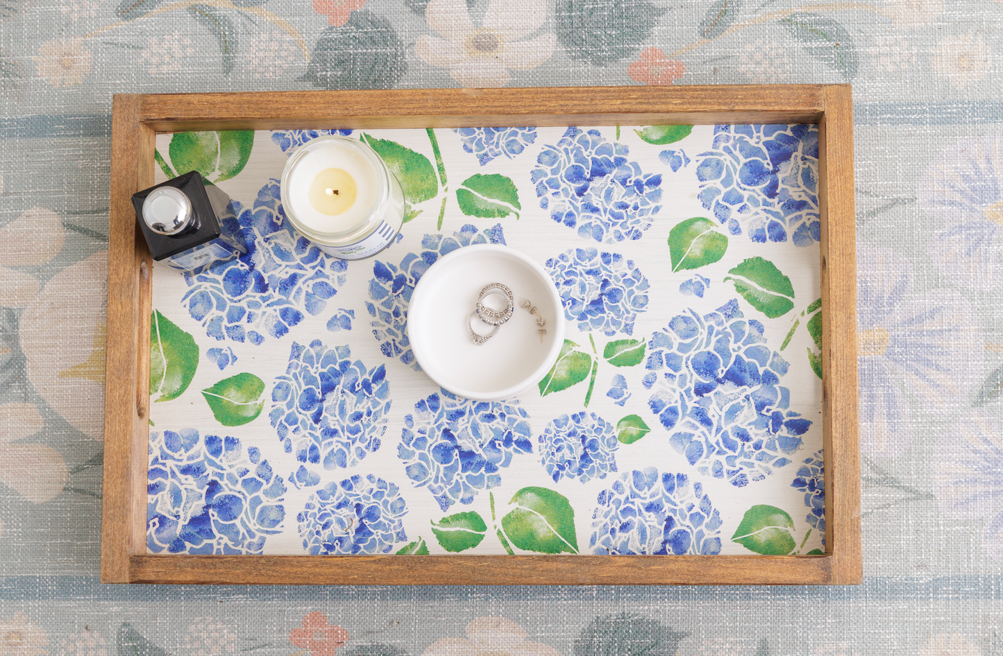 Scattered Hydrangeas Wooden Serving Tray