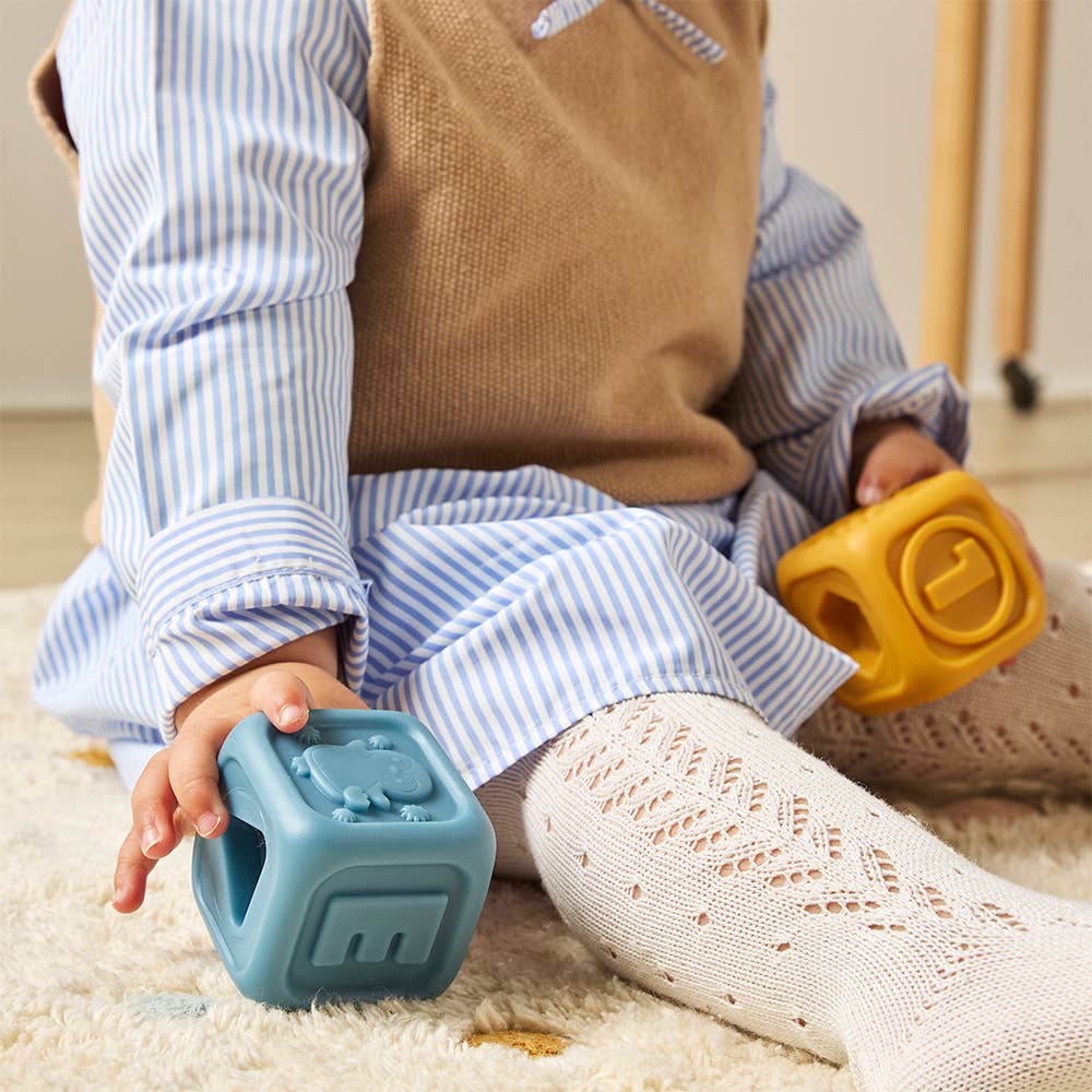 Soft Activity Cubes for Babies