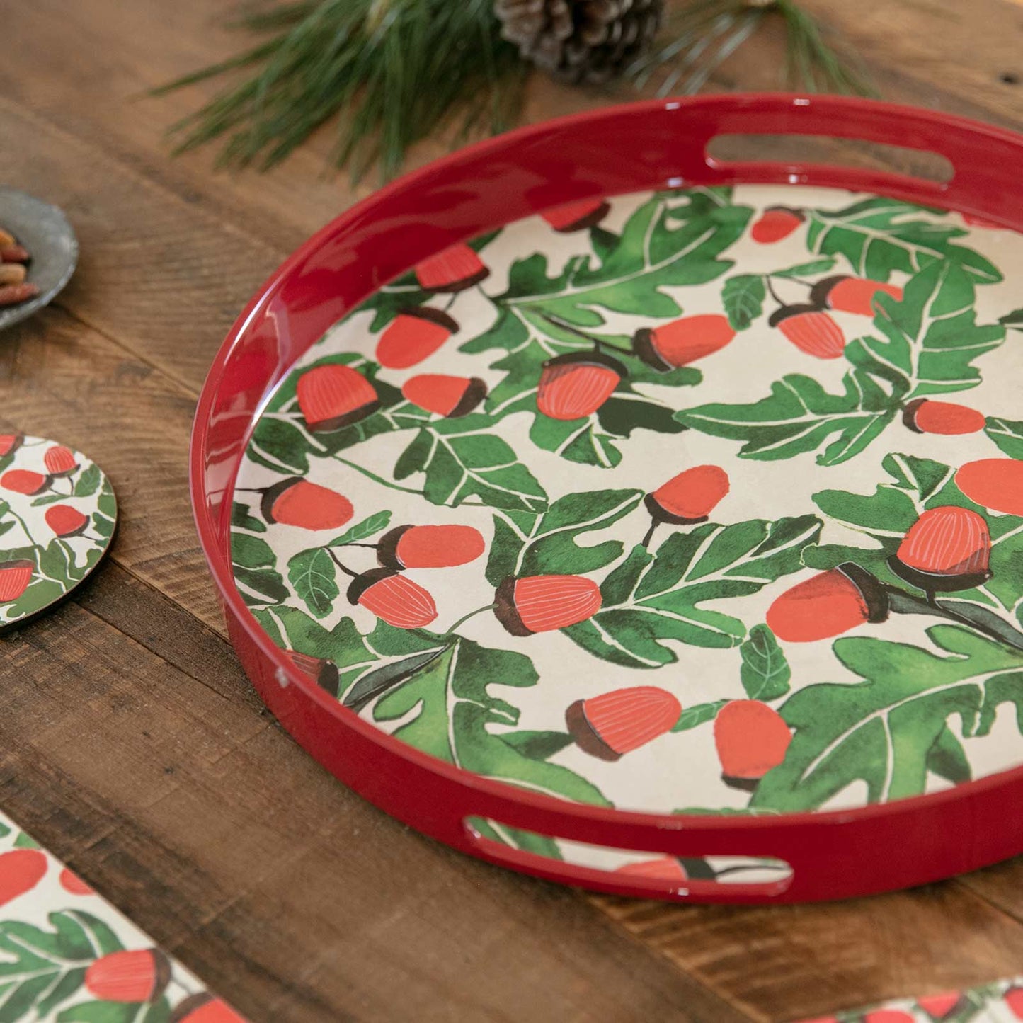 HOLIDAY ACORNS 15 Inch Round Tray