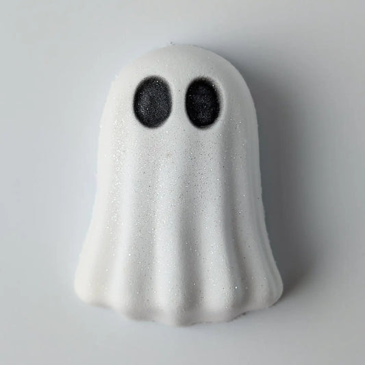organic white ghost bath bomb
