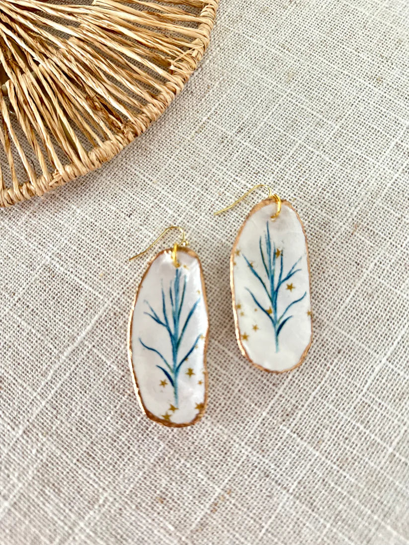 Seaside Spartina Oyster Shell Earrings